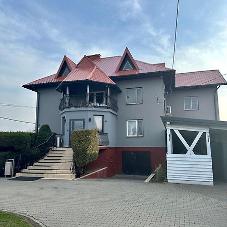 Zajazd Restauracja Derby Błonie Exterior foto