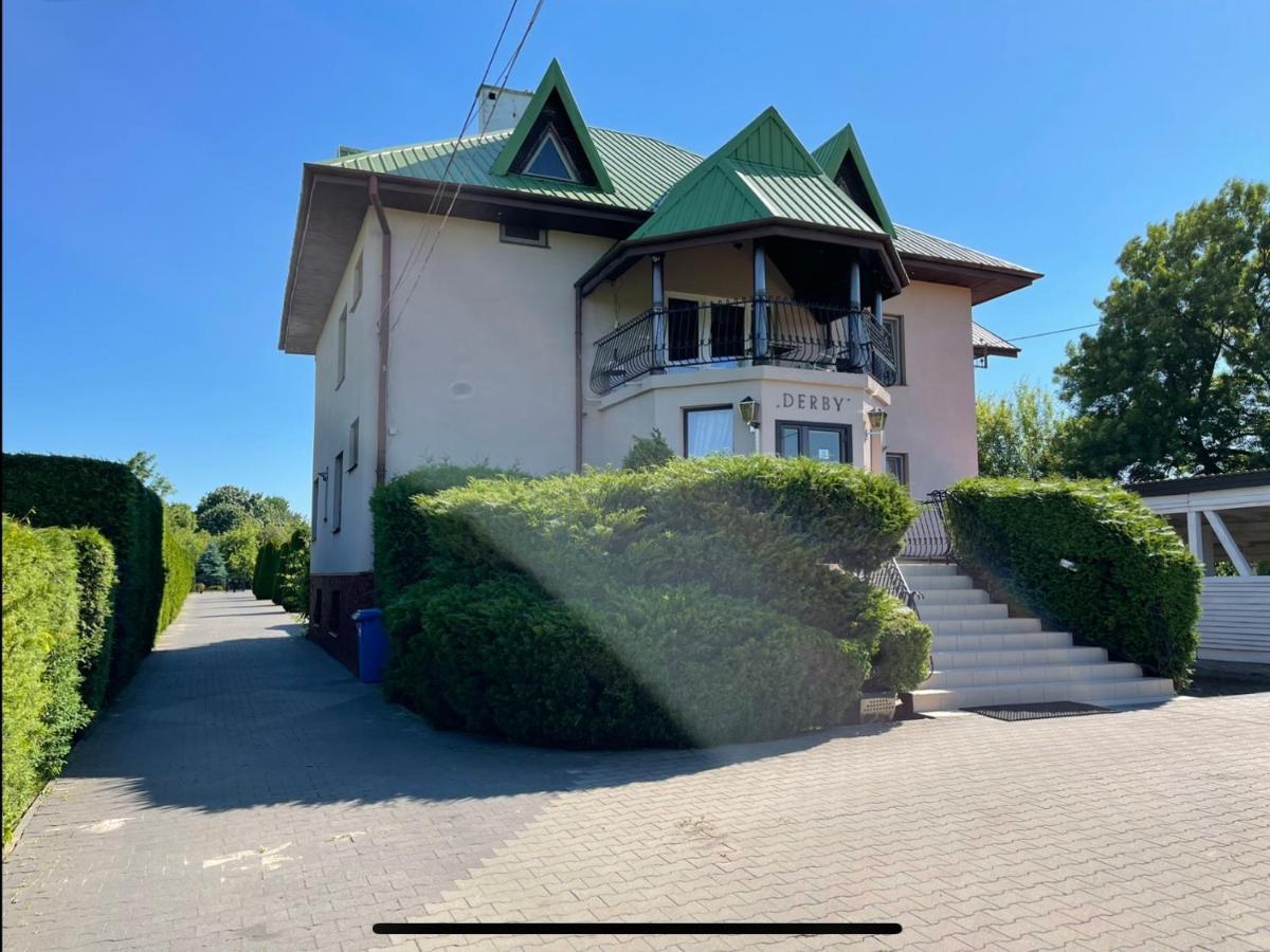 Zajazd Restauracja Derby Błonie Exterior foto