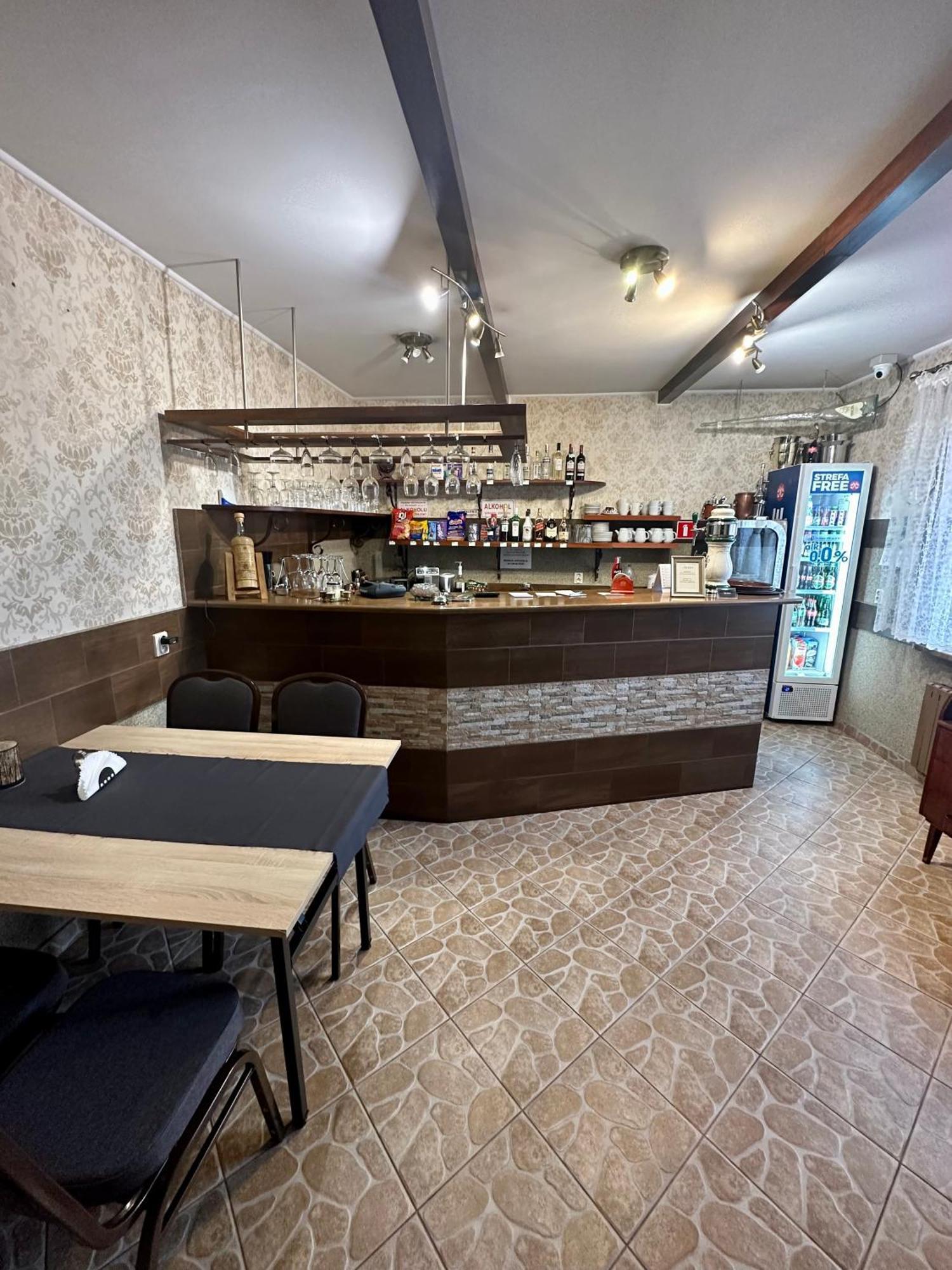 Zajazd Restauracja Derby Błonie Exterior foto